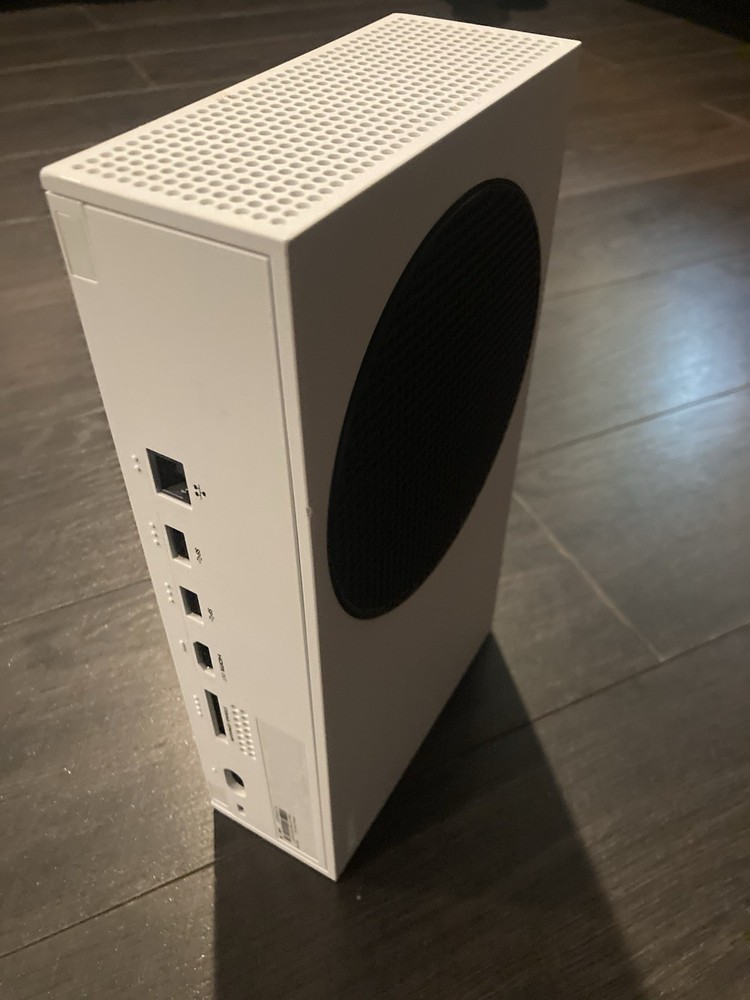 Xbox Series S Console Bundle with Controller, Carrying Case, HDMI, Ethernet, USB