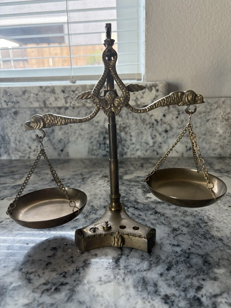 Vtg Brass Scale 8 1/2”