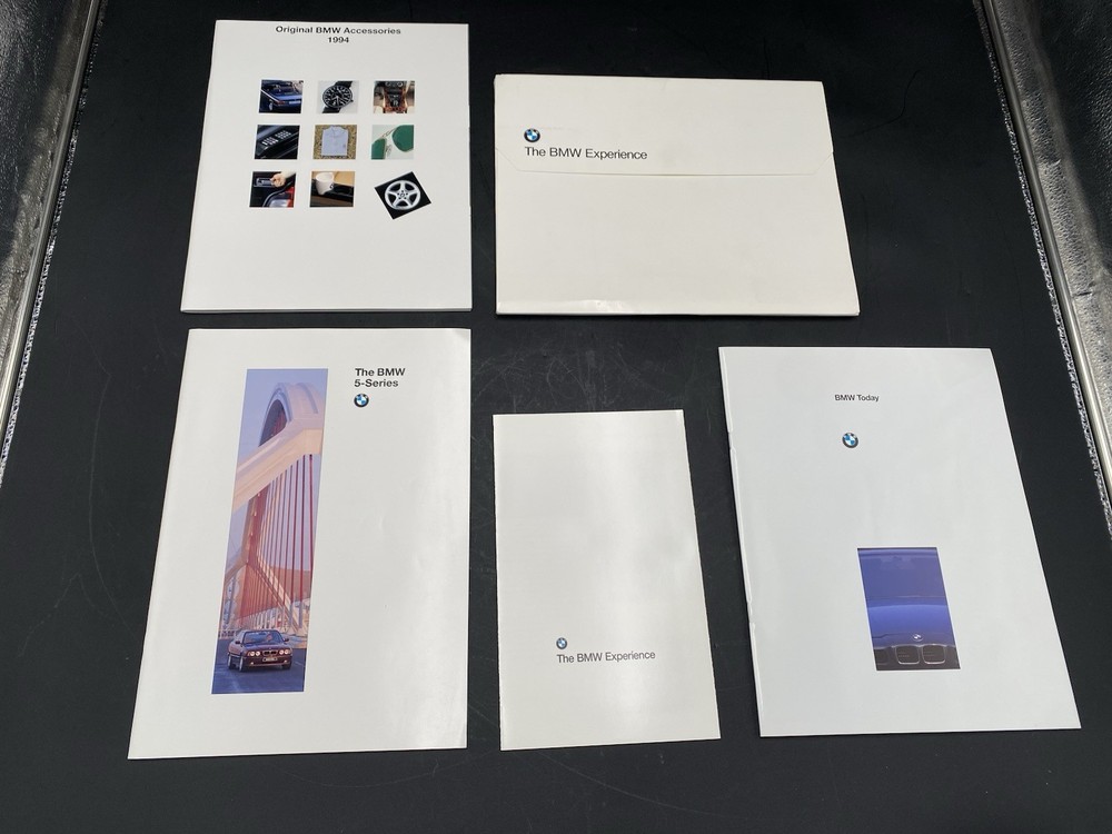 1994 BMW M5 Experience Brochure Kit