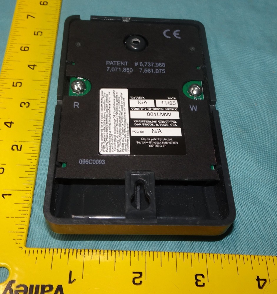 == Liftmaster 881LMW Motion Detecting Control Panel Push Button Light Switch