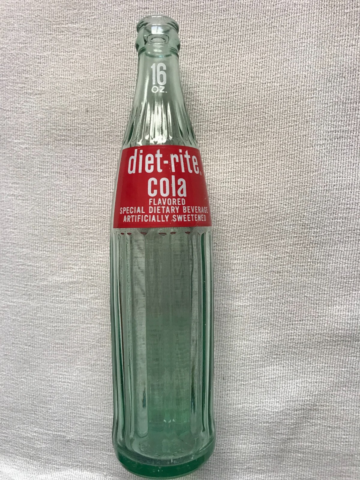 Vintage 1964 Royal Crown Diet-Rite Cola Soda Bottle 16 oz (one pint)