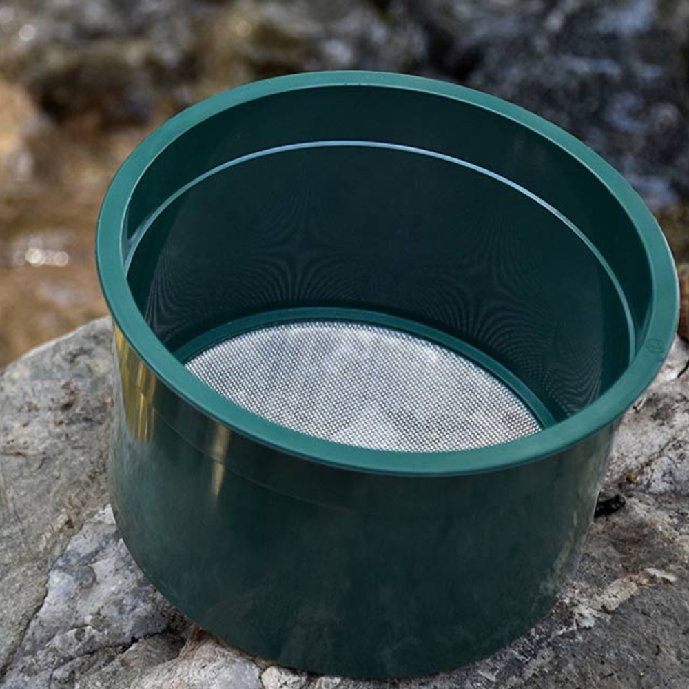 8 Piece Mini Sifting Pan Set | 6" Diameter | Stackable | Gold Recovery | Sorting