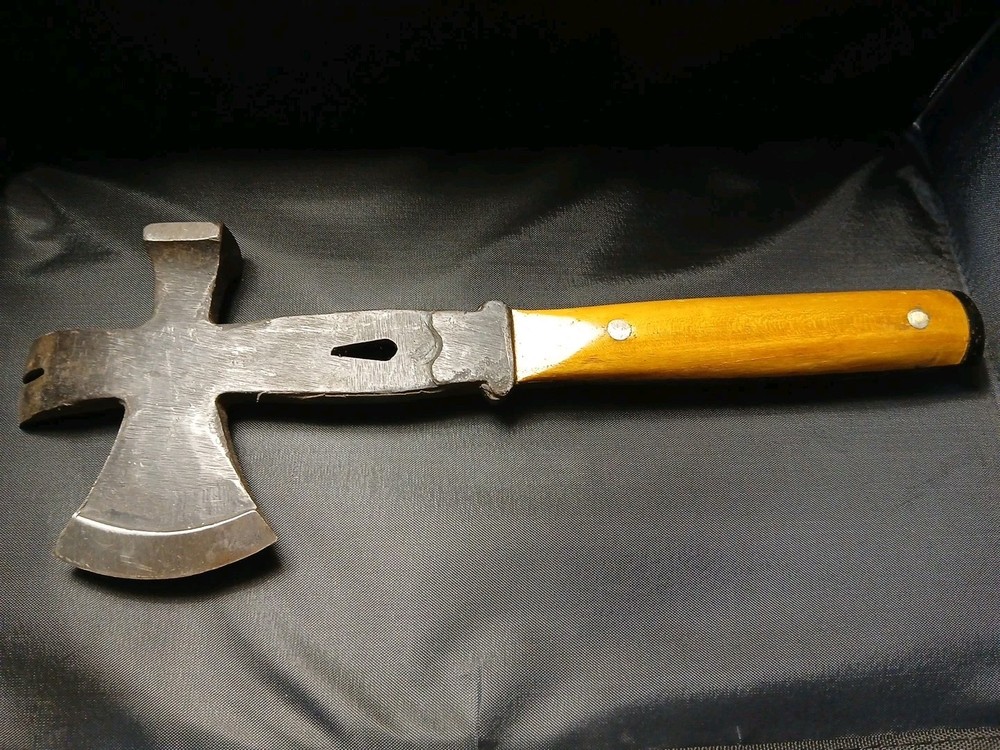 SWORDFISH BRAND MULTI TOOL - HATCHET, HAMMER, NAIL PULLER - MADE IN CHINA