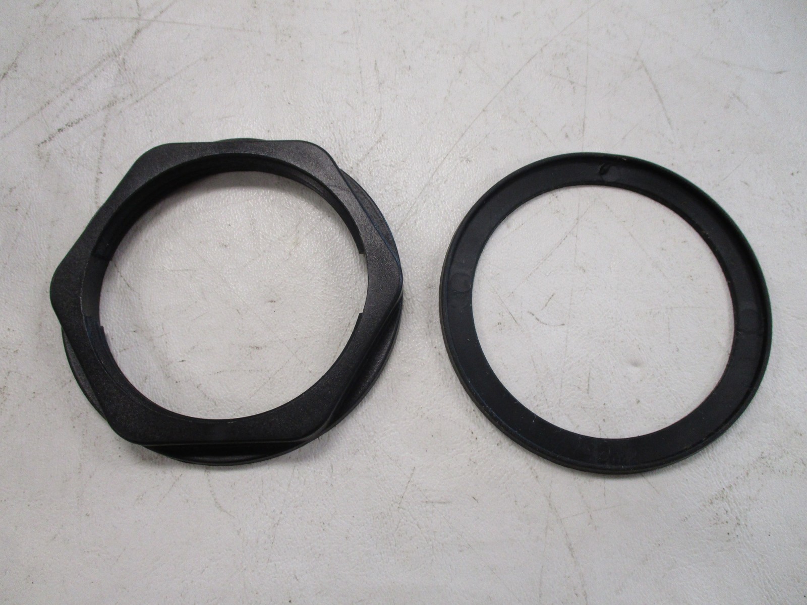 WHITECAP 3" T - STYLE LOCKING LATCH W/ KEY BLACK & CHROME S-9415B MARINE BOAT