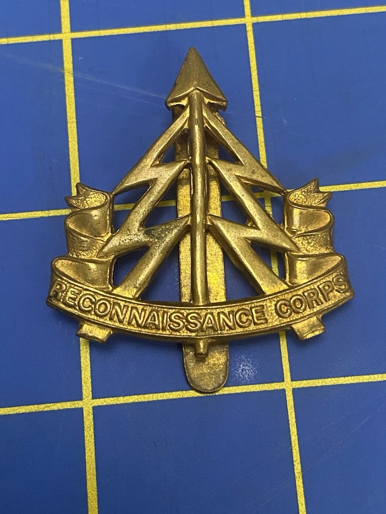 WW2 Reconnaissance Corps Original Cap Badge