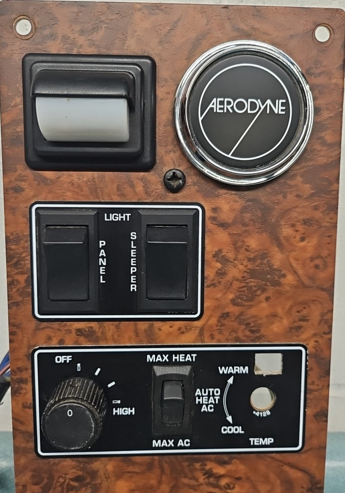 Kenworth U64110210005 Climate Control