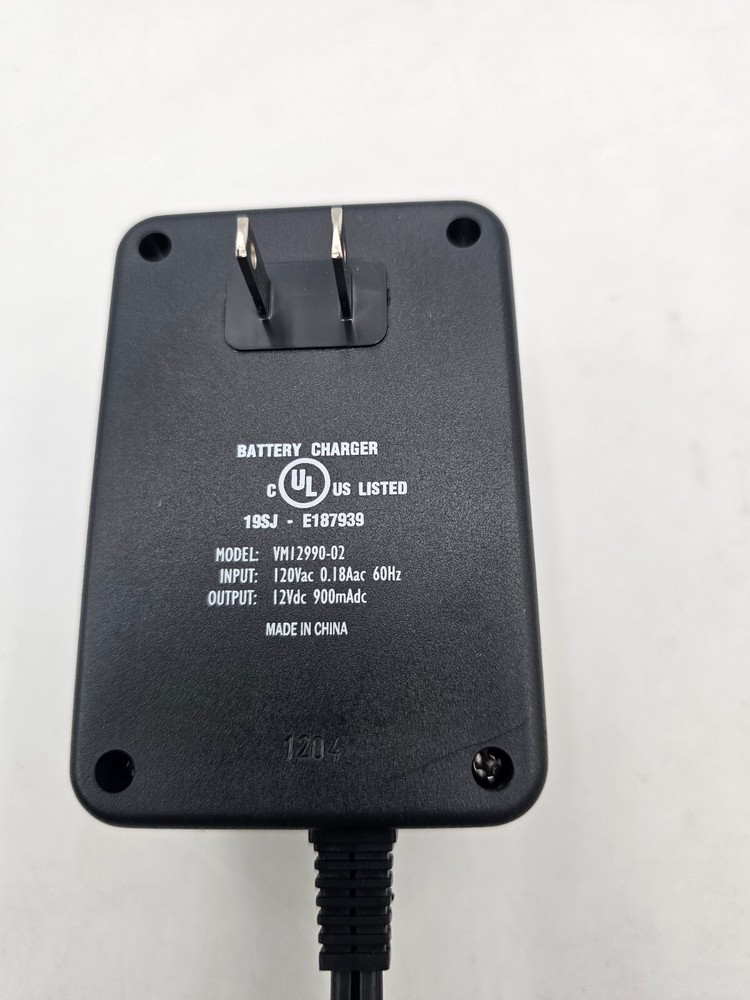 Midtronics 12Vdc 900mAdc Automatic Battery Charger CXC 1105AA