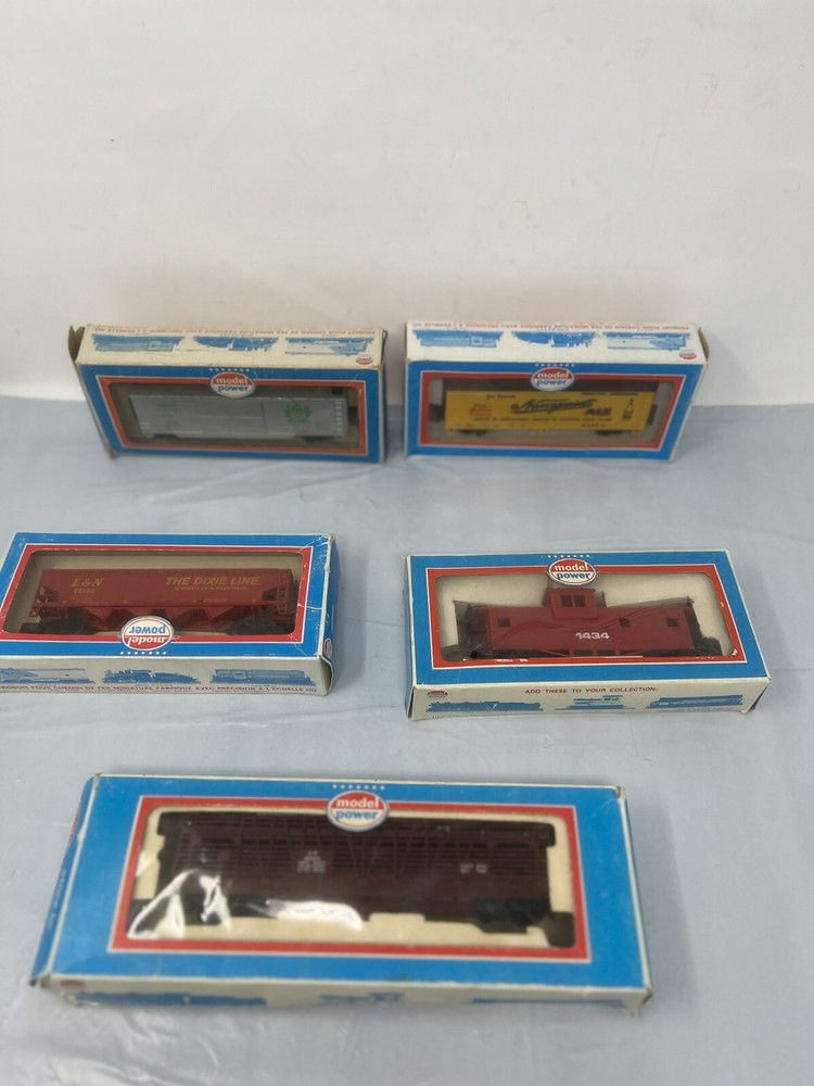 Model Power Train Box Carts Lot Vintage