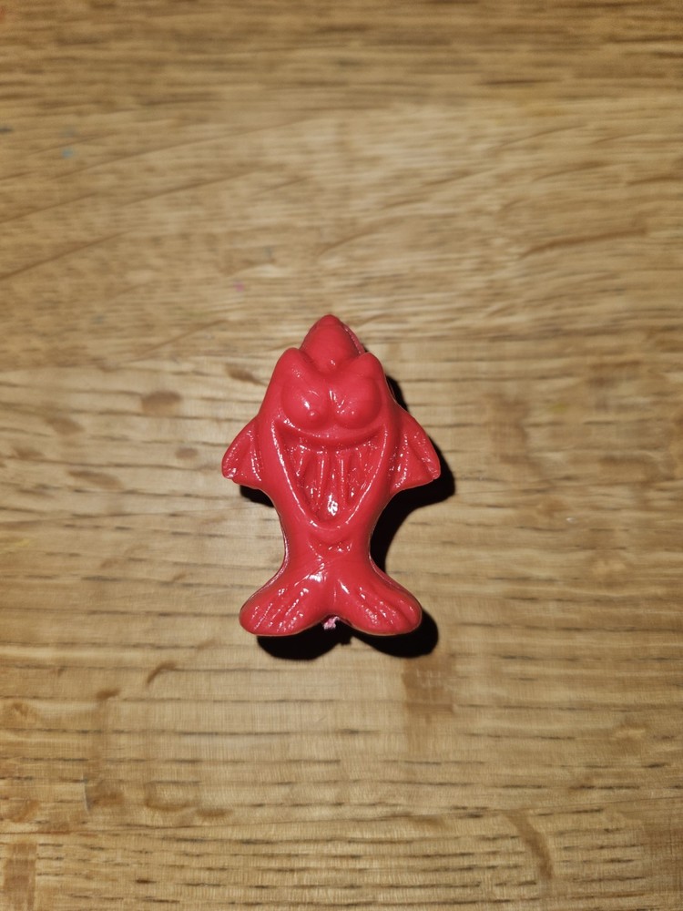 Original Crazy Bones Sharkey A30 1990's