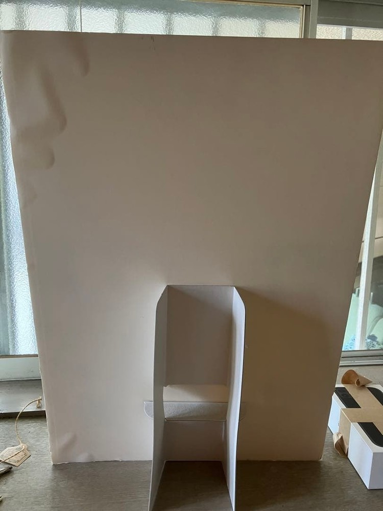 hide promotional pop stand