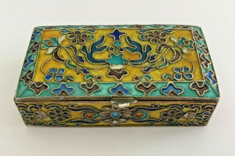 Beautiful Russian Silver and CLOISONNÉ Enamel PILL Box