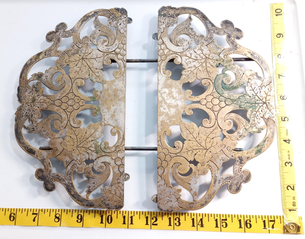 Vintage BSCEP silver-plated adjustable serving trivet