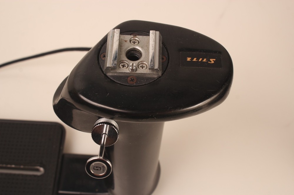 Stitz Medium Format Camera Grip w/ Original Shutter Release Cable