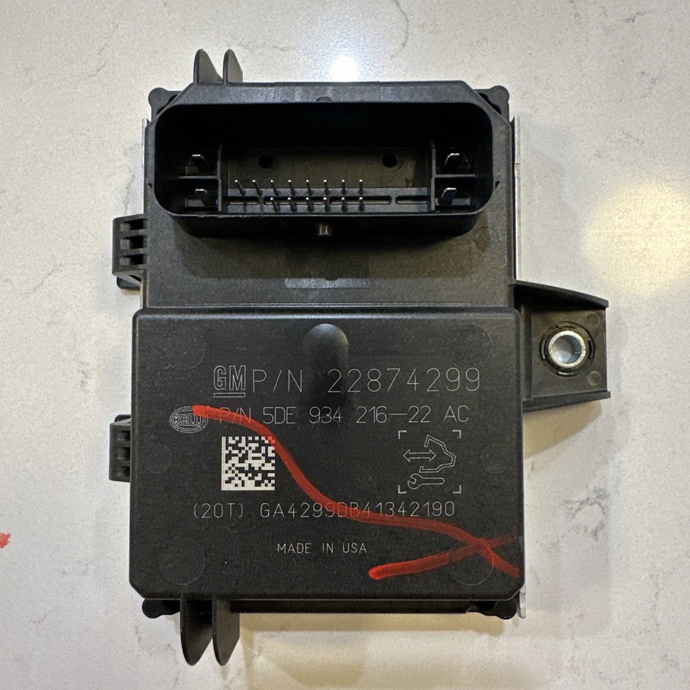 2013-2014 GM FUEL PUMP CONTROL MODULE OEM 22874299