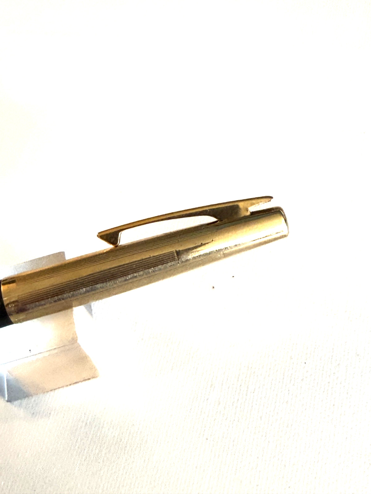 1966 Black Sheaffer Stylist Fountain Pen Fine + Bold nibs, Perfect gold cap. Box