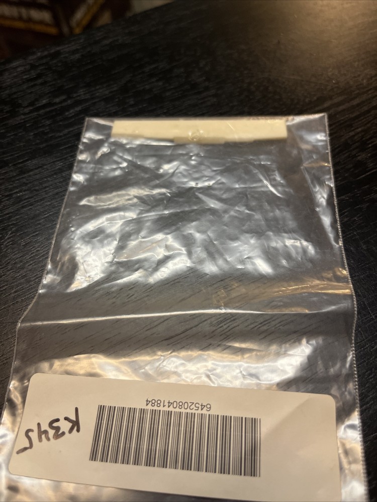 645208041884 Compensated Plastic Saddle Acoustic Guitar