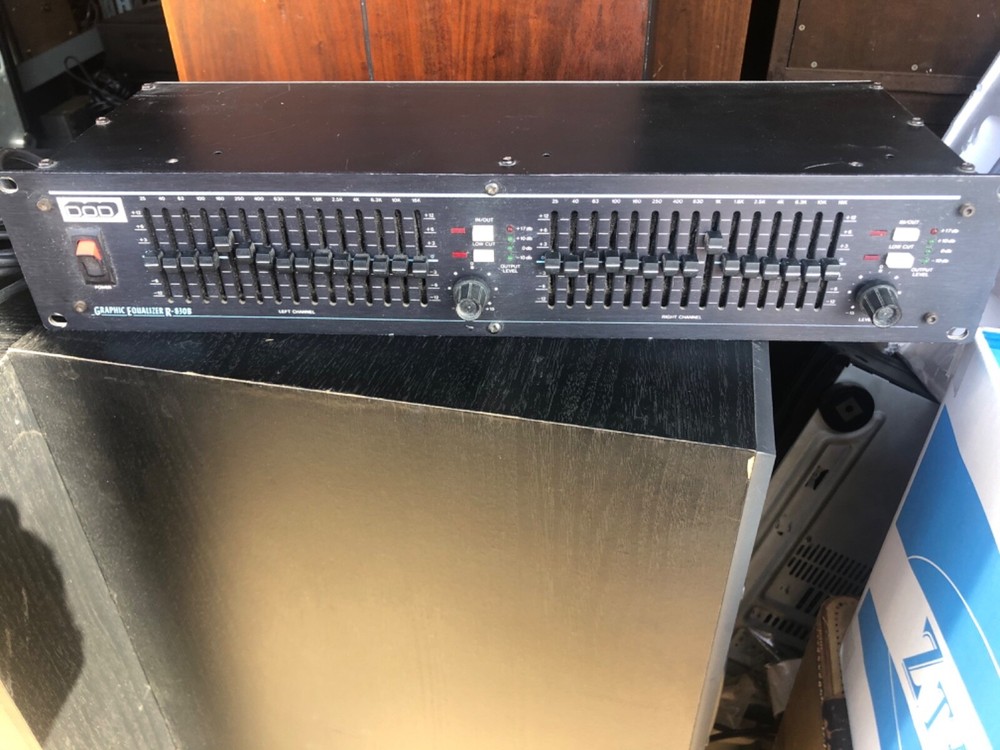 DOD graphic equalizer R-830B