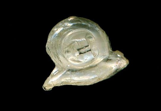 Pearlized Snail Glass Realistic Vintage Button