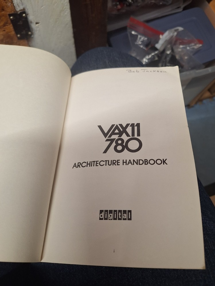 Vintage Digital VAX11 780 Architecture Handbook 1978-1978 Programming Manual