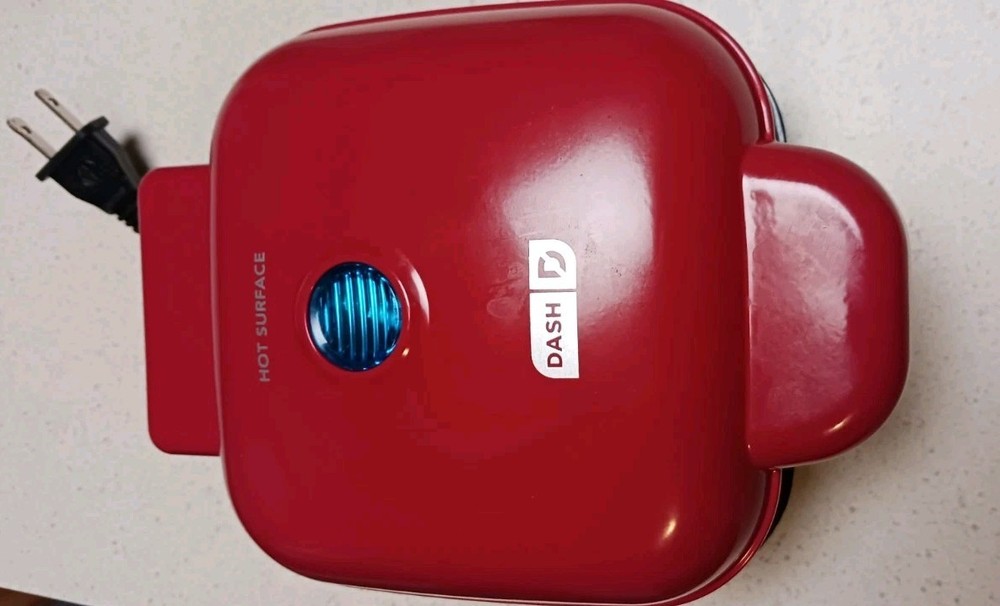 DASH Egg Bite Maker
