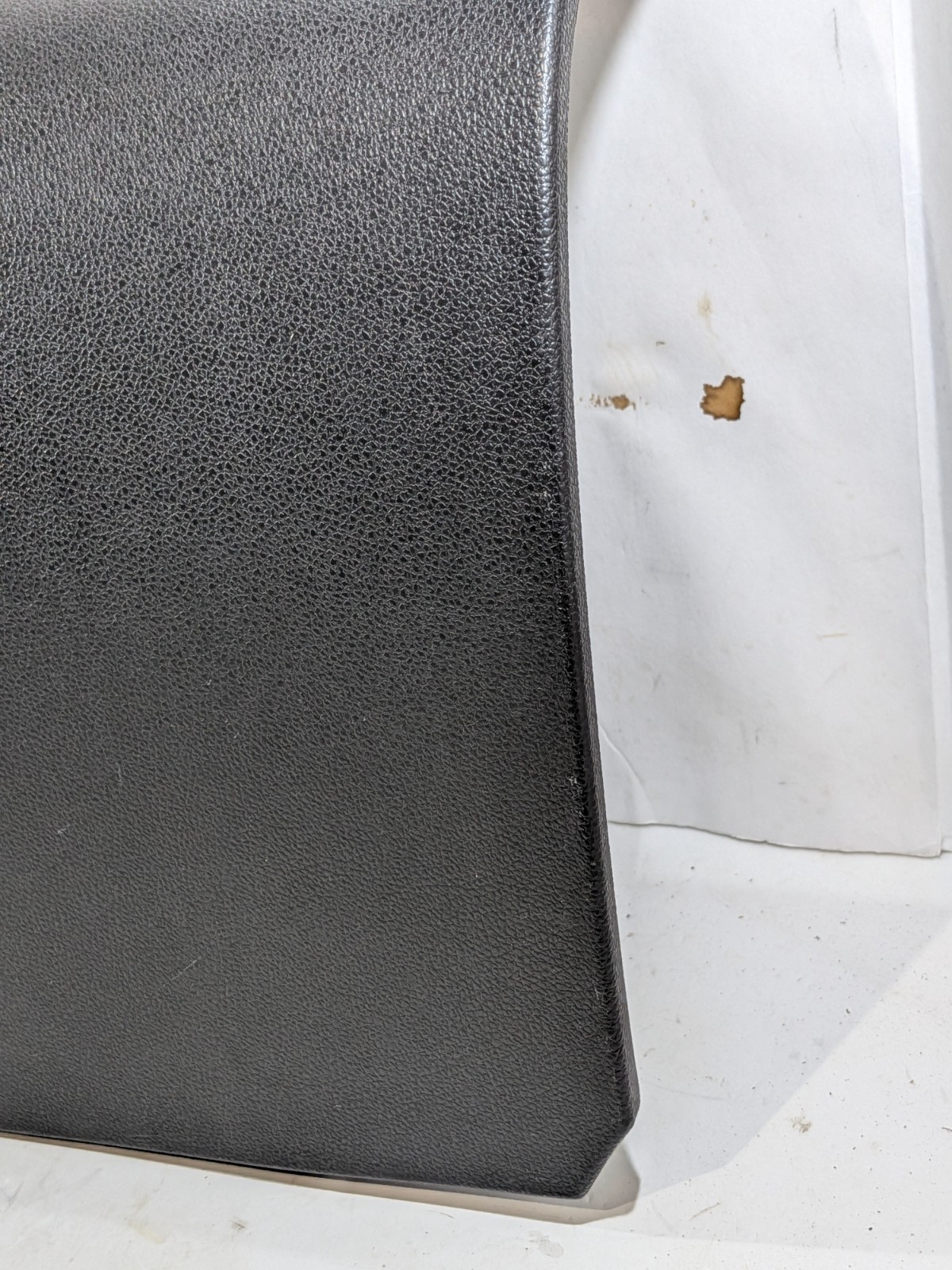 BB53-78060T10-AB/C 11-19 Ford Explorer Glove Box Door Black Silver Trim OEM