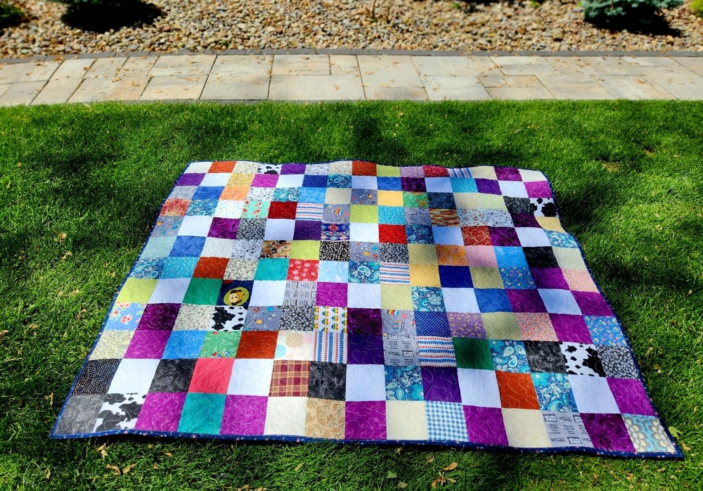 Homemade Quilt 53" x 61" SCRAPPY! 9 Patch Pattern