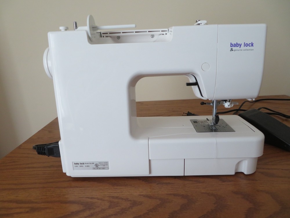 Babylock Zeal Sewing Machine (Model BL35B)