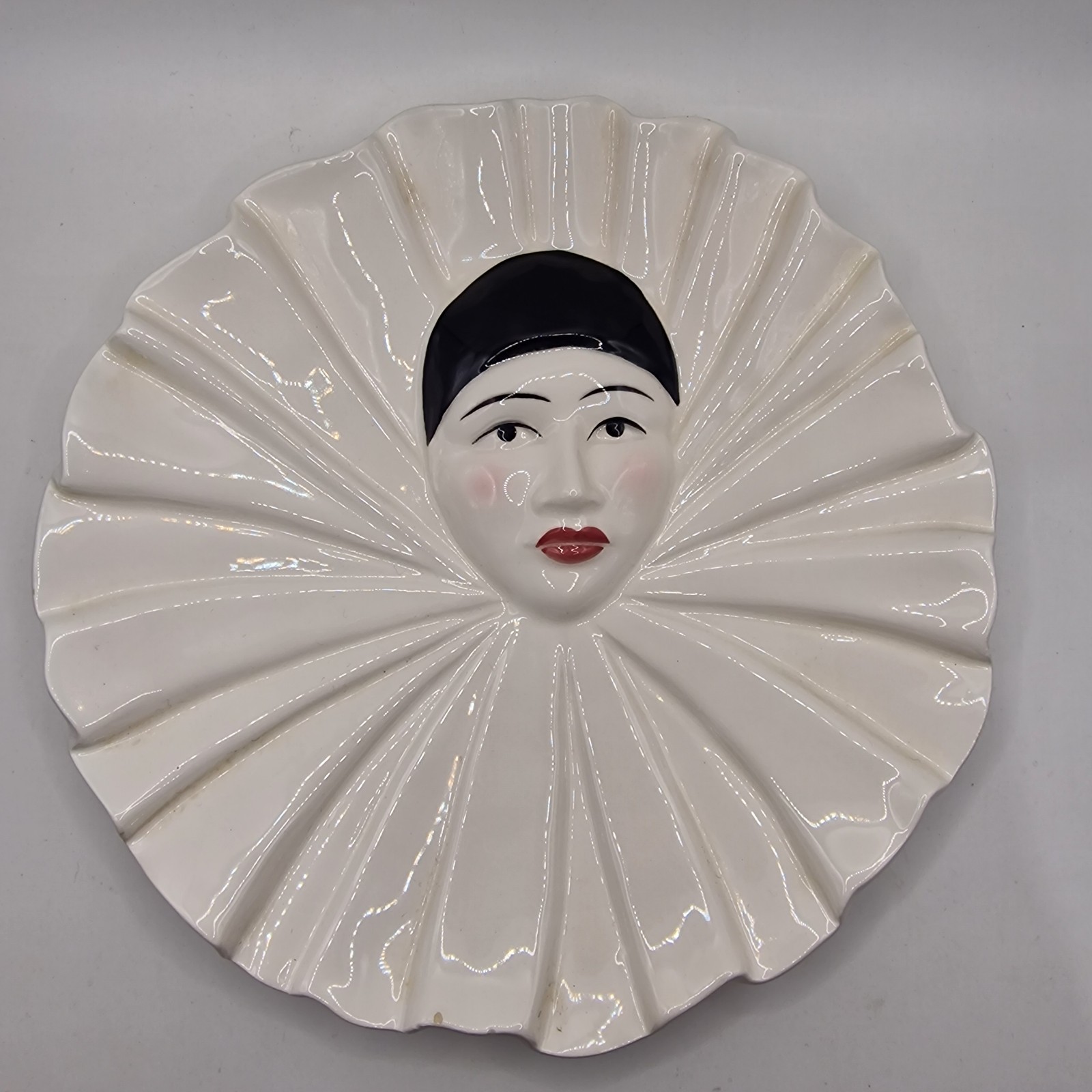 Vintage Tastesetter Sigma Pierrot Clown Face Plates Pair 80s Japan Mime Art Deco