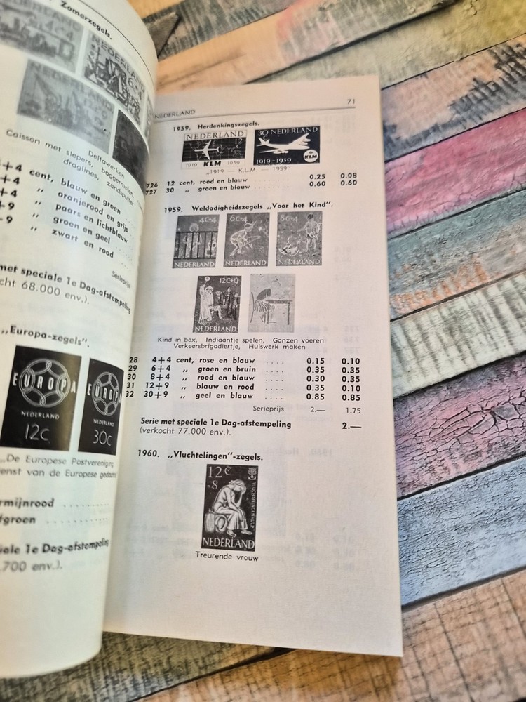NIEDERLANDE Speciale Catalogus van de Postzegels van Nederland 1962.NVPH 13th ed