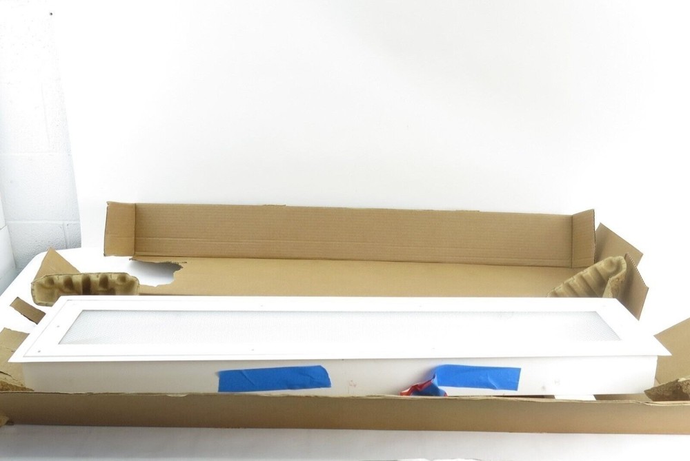 COOPER LIGHTING SOLUTIONS CLEANROOM/DARKROOM RECESSED GRID SURFACE 4FT FAIL SAFE