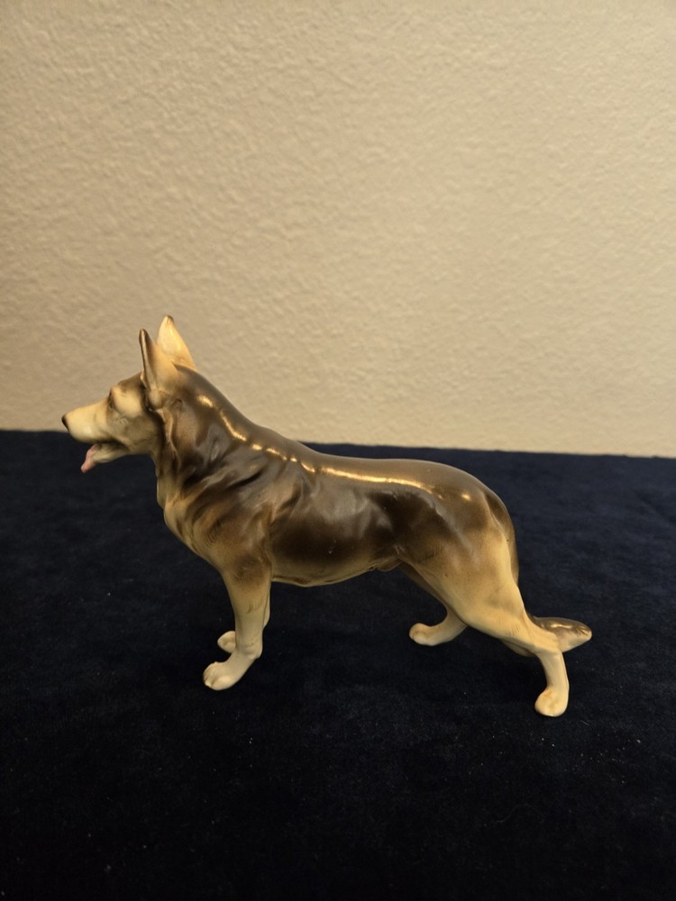 German Sheppard Figurine 5 Inch