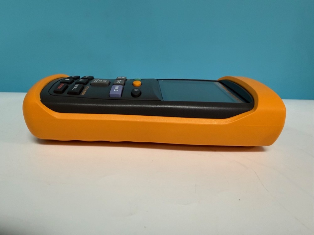 Fluke 54 IIB Dual Input Digital Thermometer