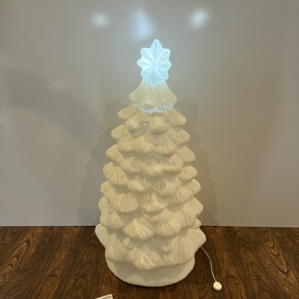 Cracker Barrel Musical Christmas Tree White Glitter 22" Color Changing Tabletop