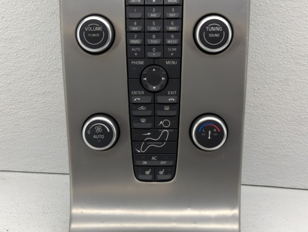 Volvo V70 Radio Control Panel TLI71