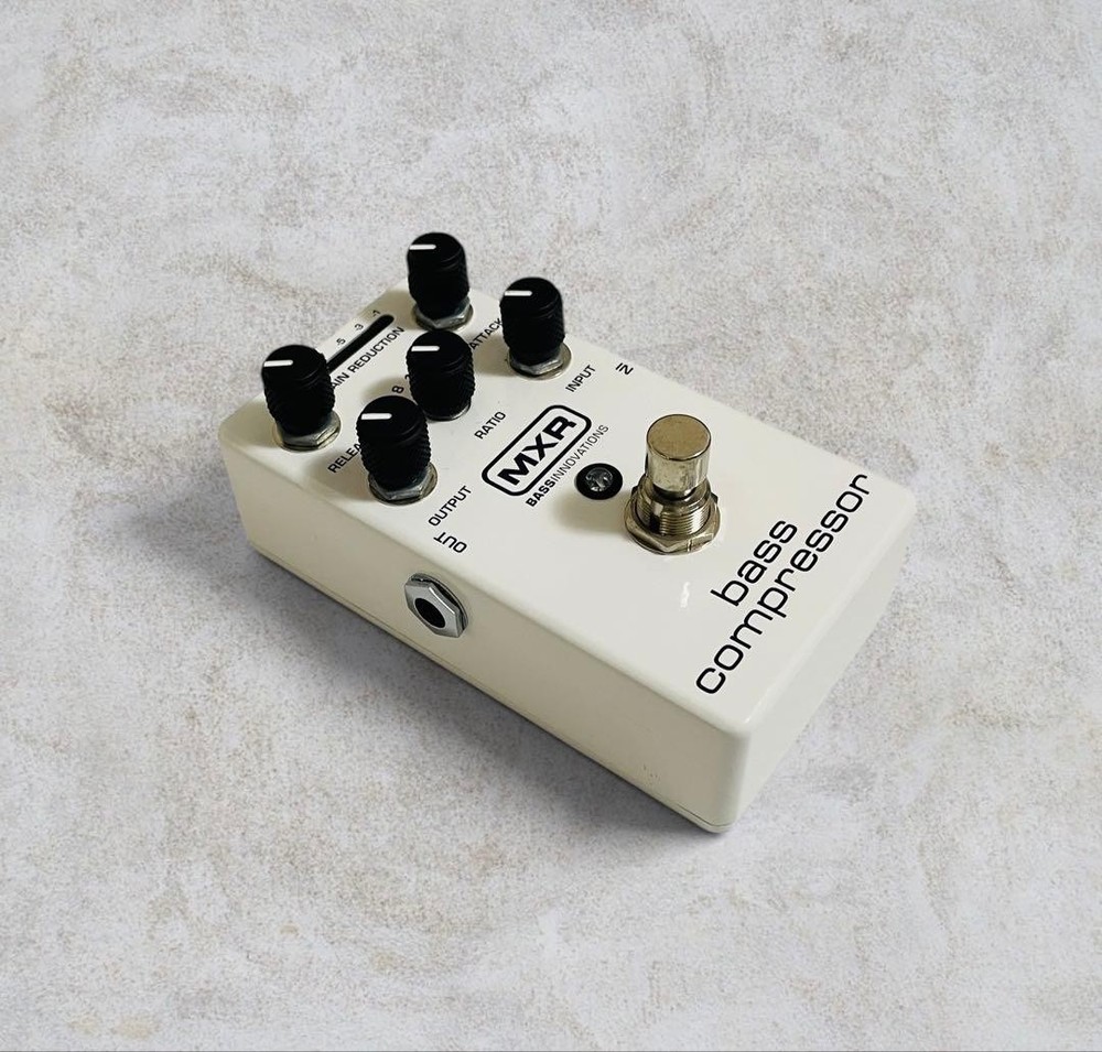MXR M87 BASS COMPRESSOR Bass Effects Pedal