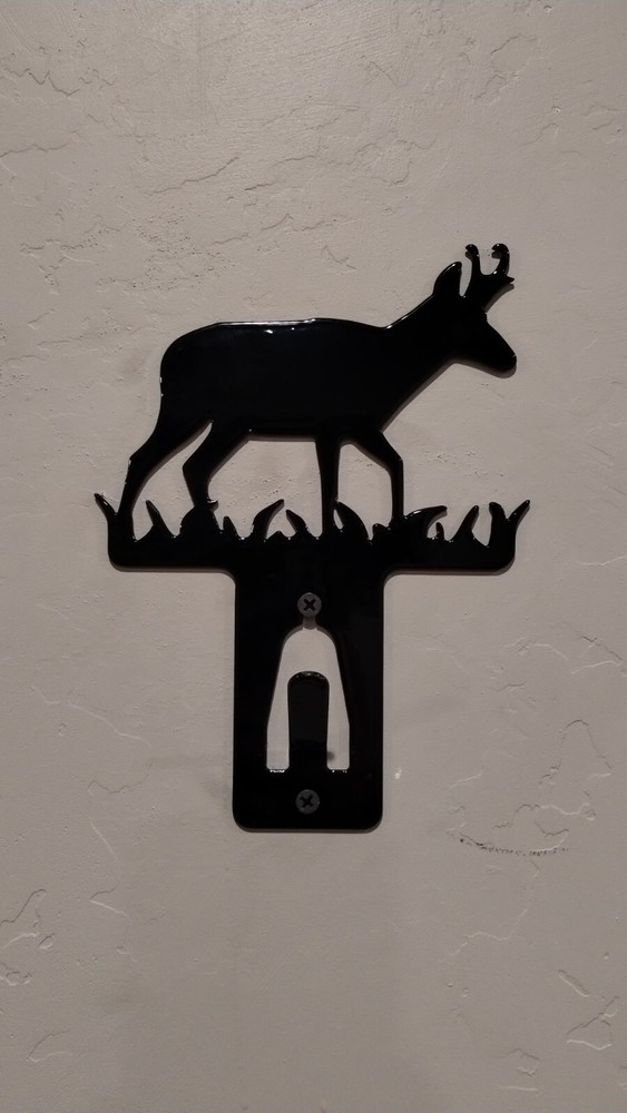 pronghorn Skull Hanger Black