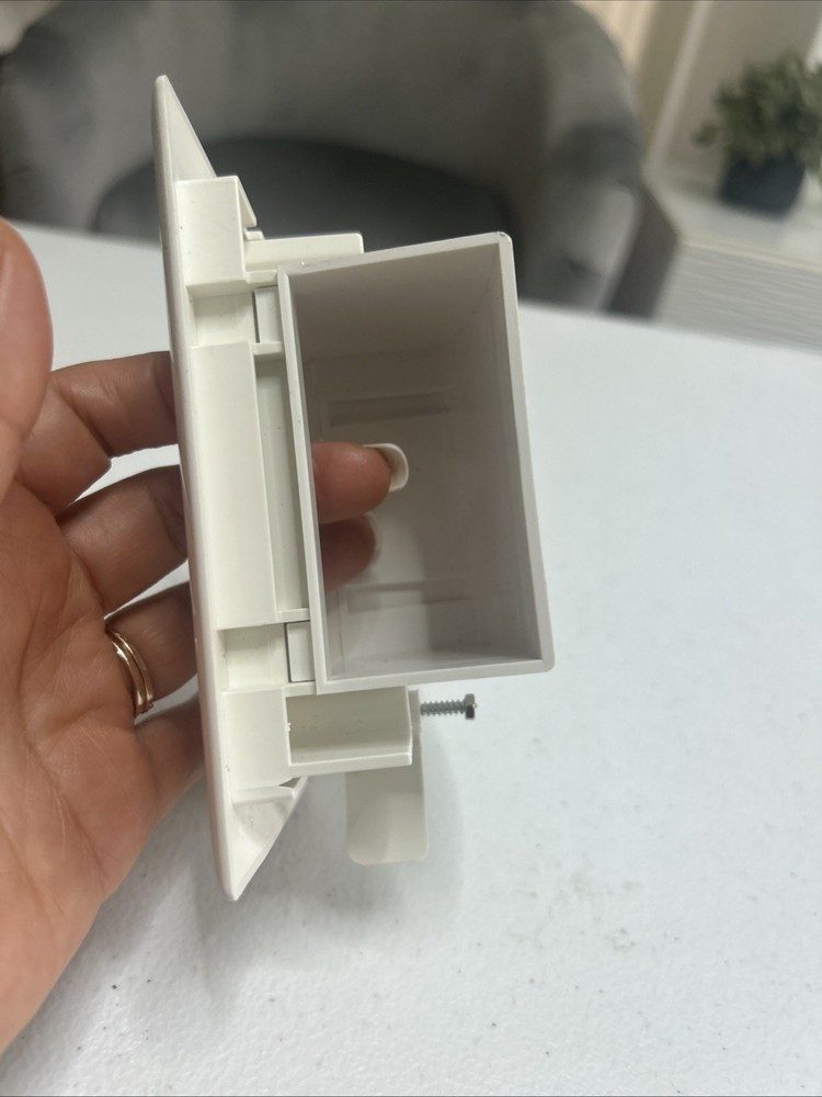 Interteck Low Voltage Recessed Cable Plate Part # 5018-WH-VN
