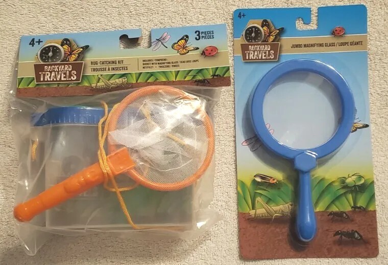 Bug catching kit with Magnification tool. Great outdoor fun.