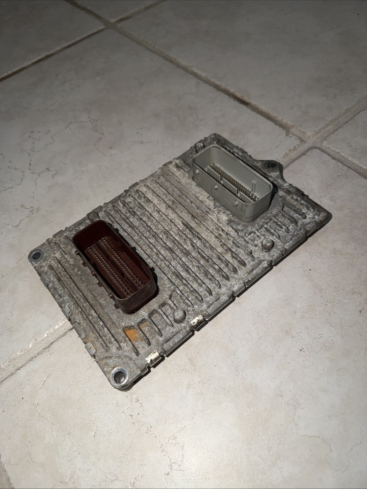 2011-2012 Dodge Caliber ECM Engine Computer Module OEM P05150542AE