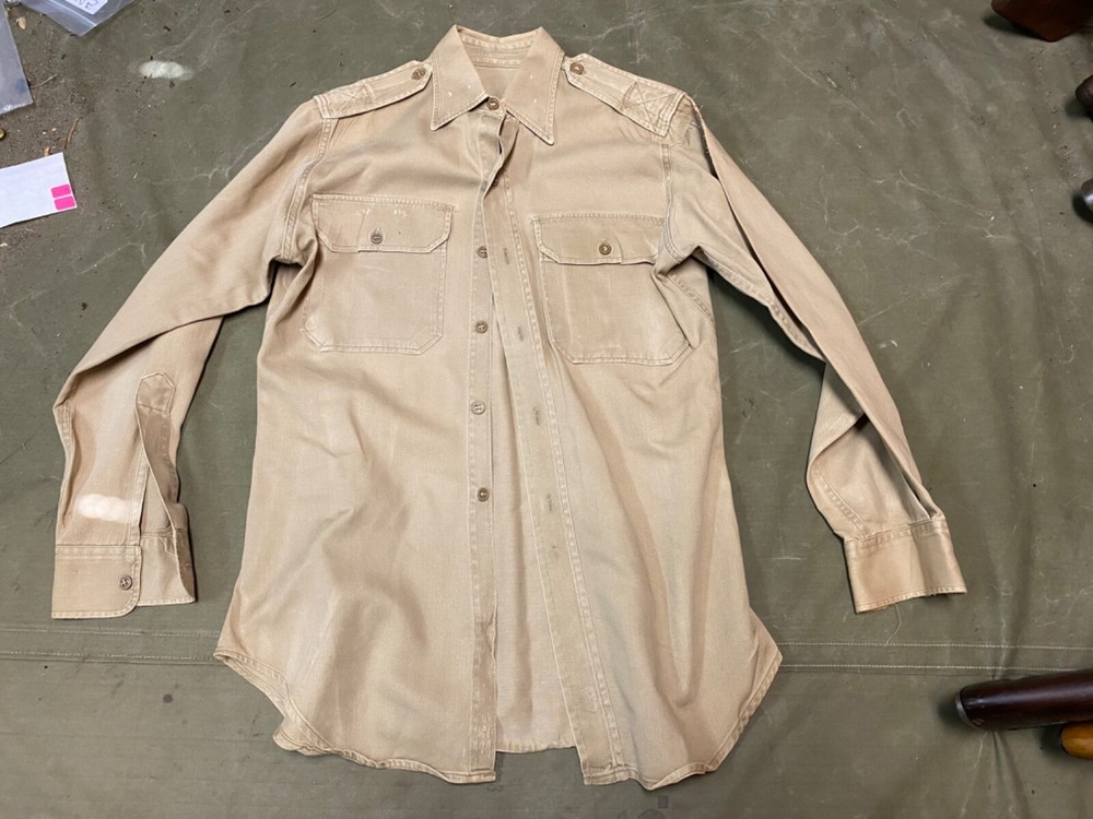 ORIGINAL WWII US ARMY OFFICER "KHAKI" CLASS A FIELD SHIRT- SMALL 38R