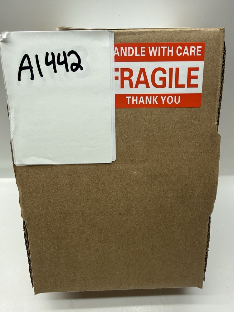 Johnson Controls G67AG-3 Ignition Control Module 24V *Slightly Warped Housing*
