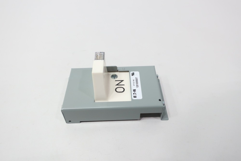 Eaton SMCU150FD Operating Mechanism