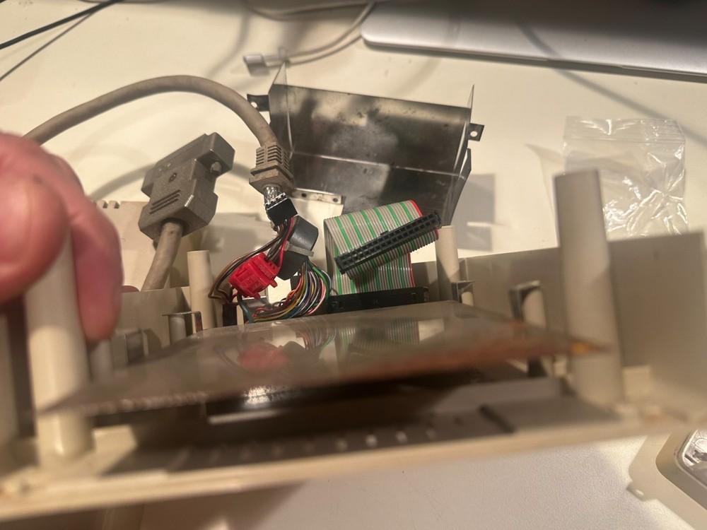 Commodore Amiga 1010 External Floppy Drive Enclosure CASING ONLY READ