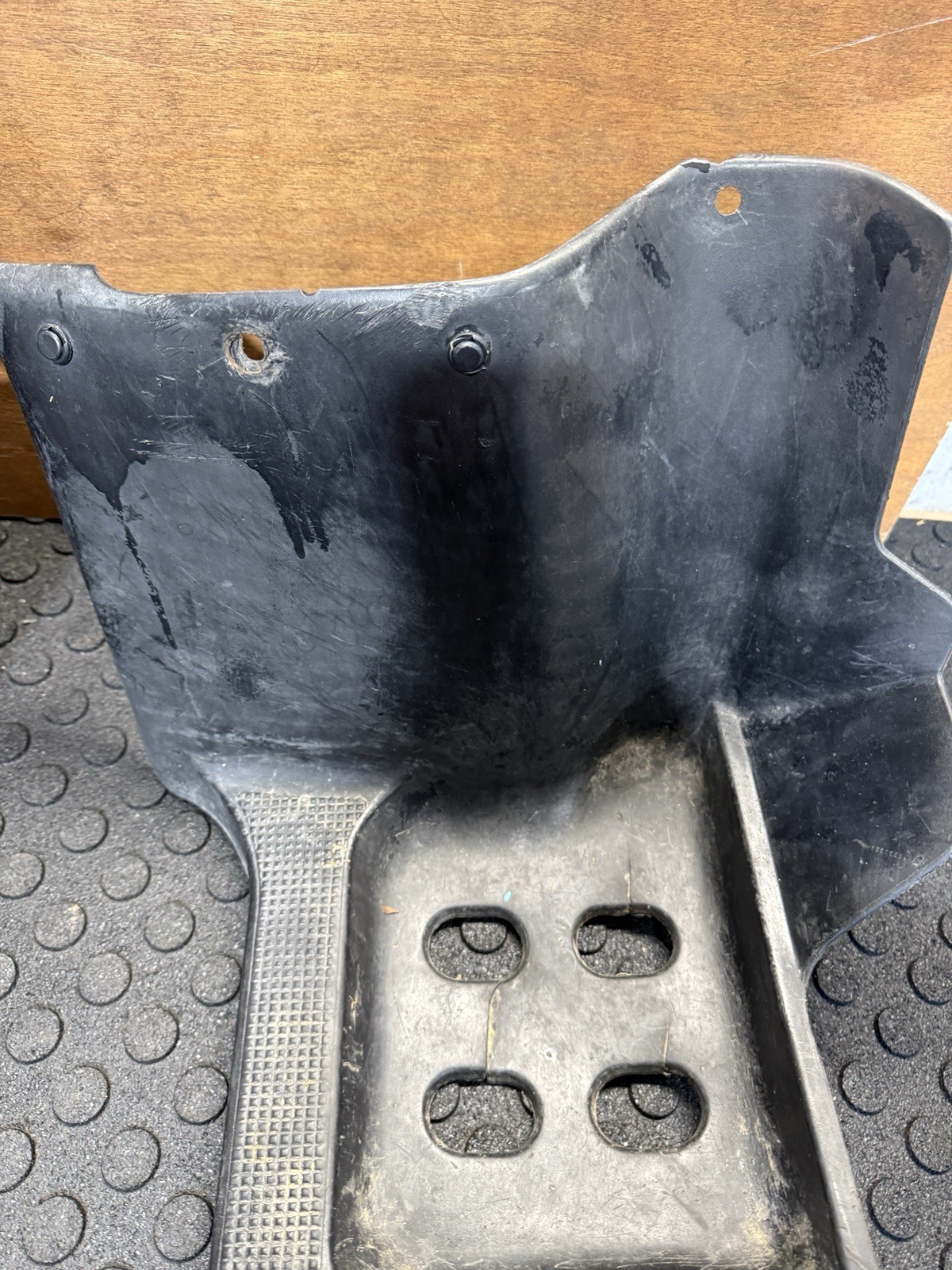 02 Honda Foreman 450 ES Foot Wells Feet Rest