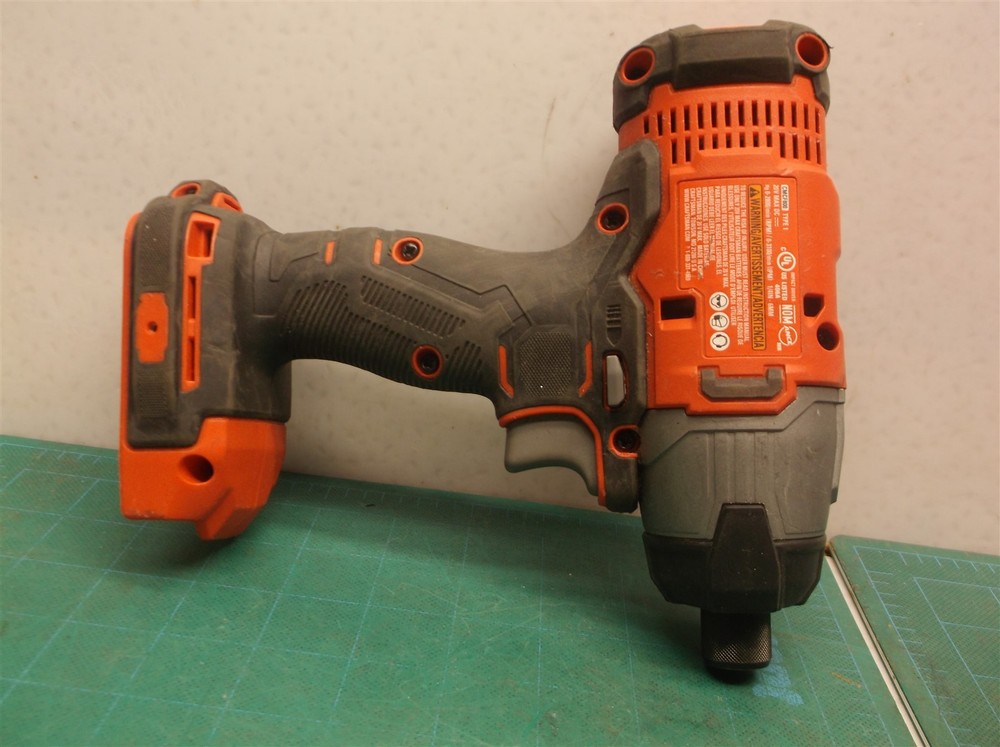Craftsman Cmcf800 20 Volt Impact Driver tool only