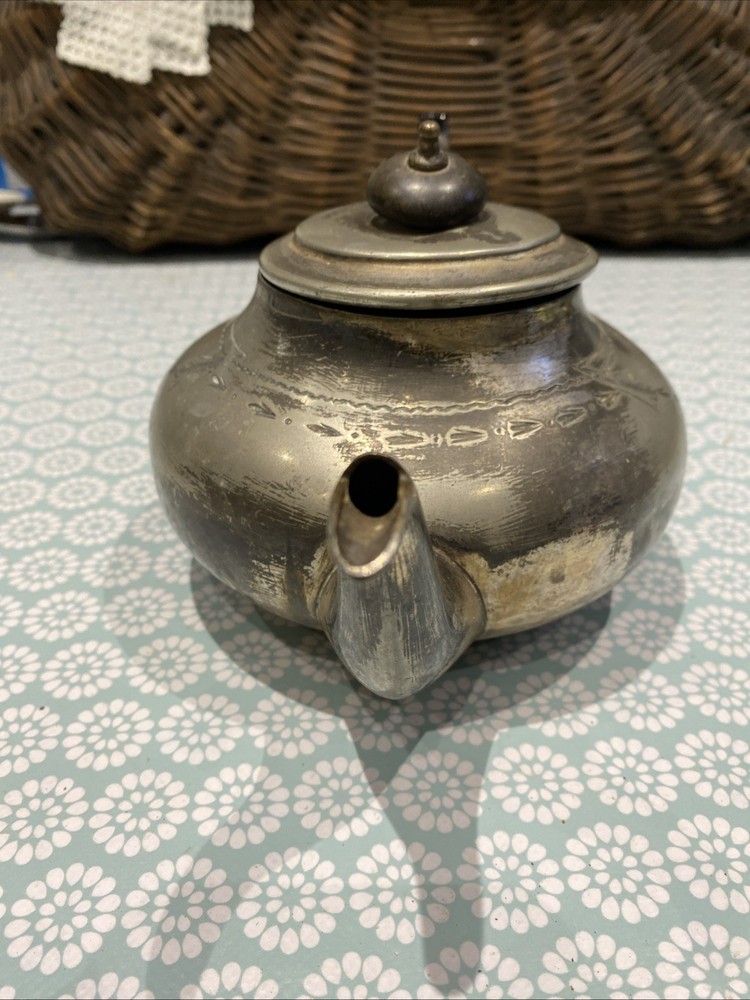 Antique Edwardian Silver-Plated Fat-Bodied Teapot Bakelite Handle EPNS (EBR)