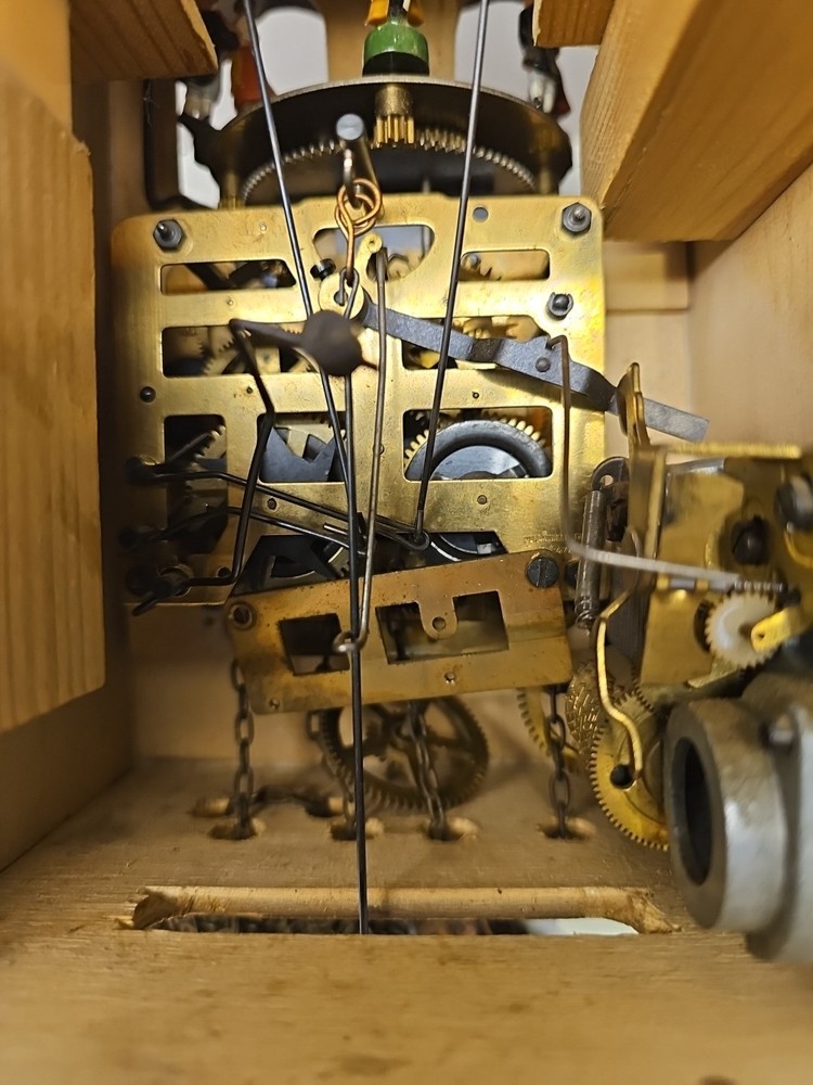 VINTAGE GERMAN MUSICAL CUCKOO CLOCK NEEDS REPAIR