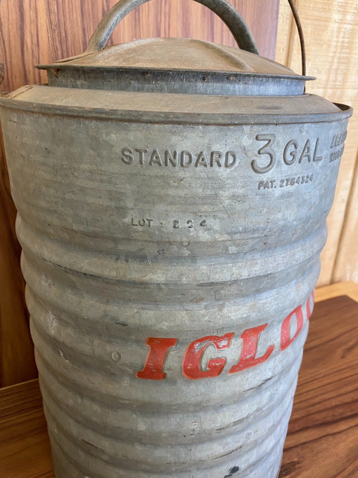 WOW NO SPOUT RARE Igloo Galvanized Metal 3 Gallon Vtg Cooler Water Dispenser Jug