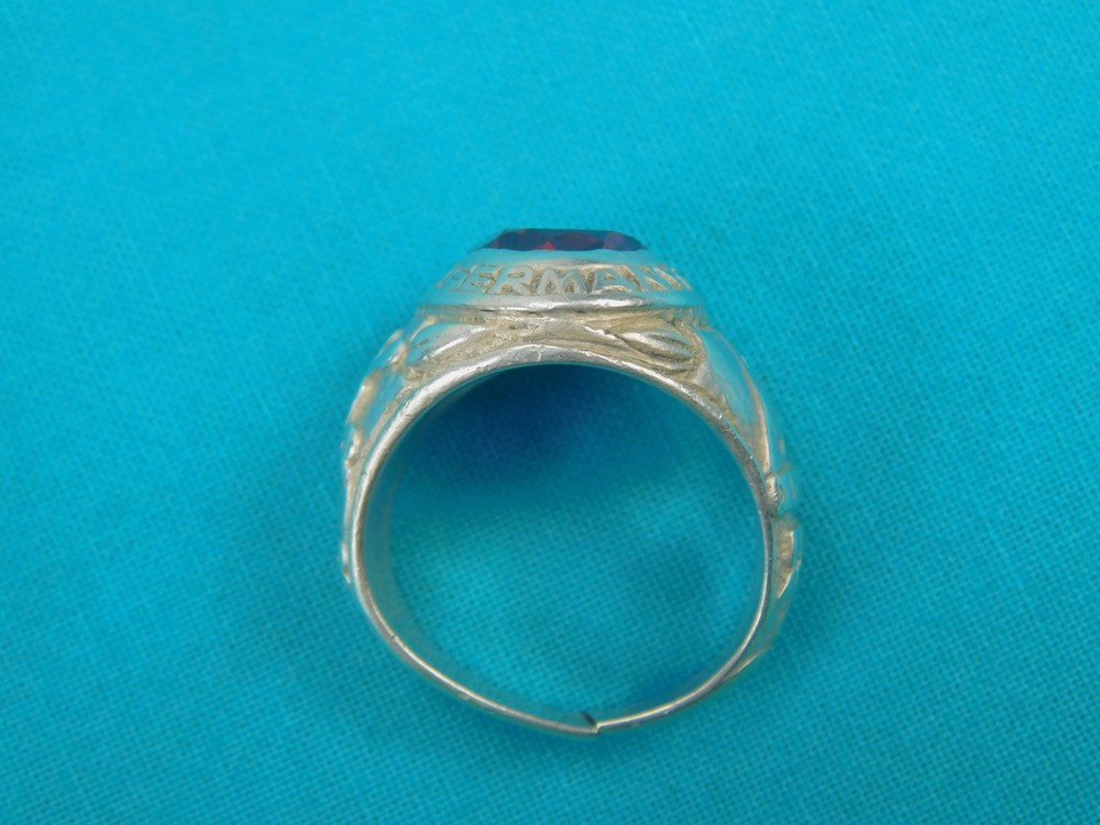 US WW2 Vintage Sterling Silver German Forces Ring Red Stone