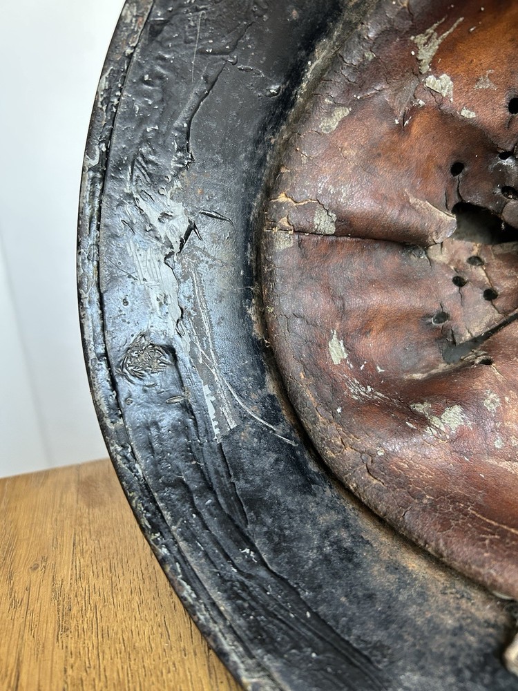 WW2 M40 hkp64 German Helmet